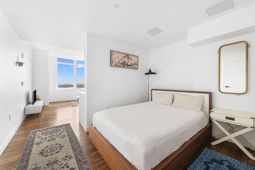 21 India Street, Unit 32F