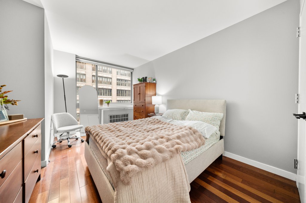 121 East 23rd Street, Unit 7D photo 14