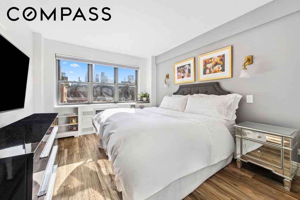 136 East 76th Street, Unit 15A photo 5