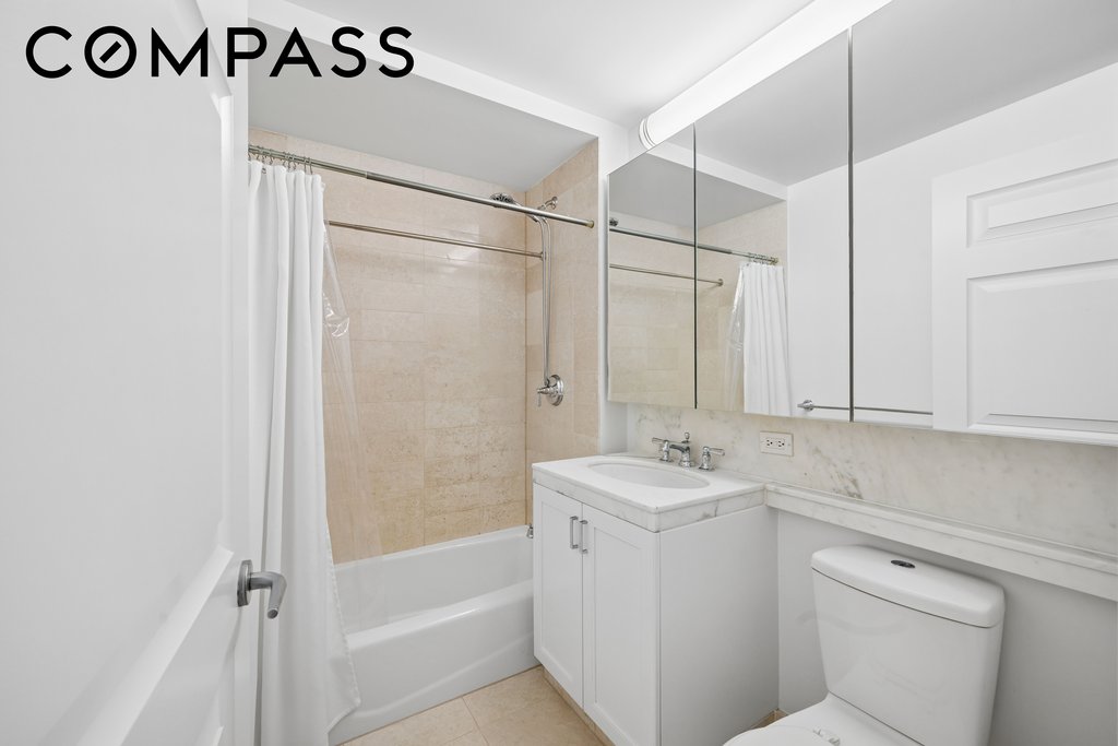205 East 85th Street, Unit 15A photo 6