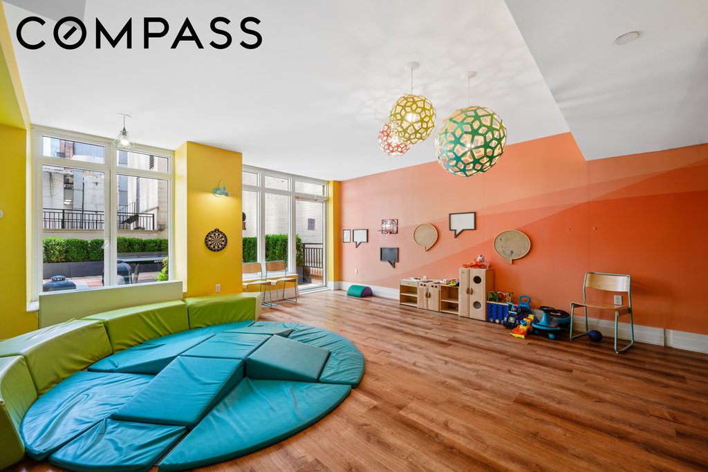 205 East 85th Street, Unit 15A photo 9