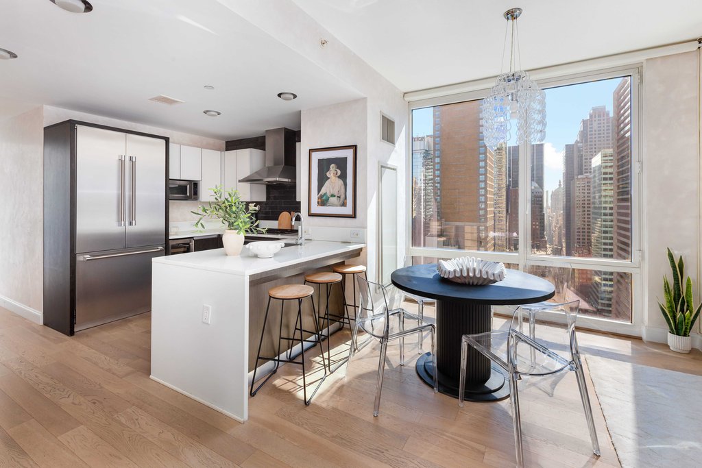 247 West 46th Street, Unit 3104
