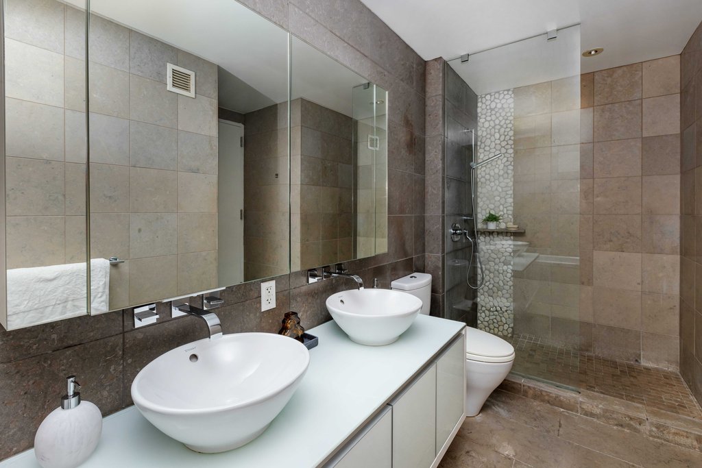 247 West 46th Street, Unit 3104 photo 7