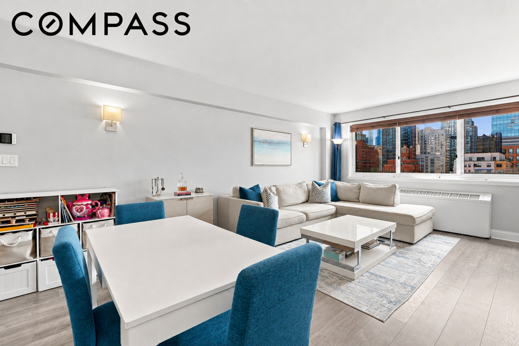 401 East 65th Street, Unit 13G photo 2