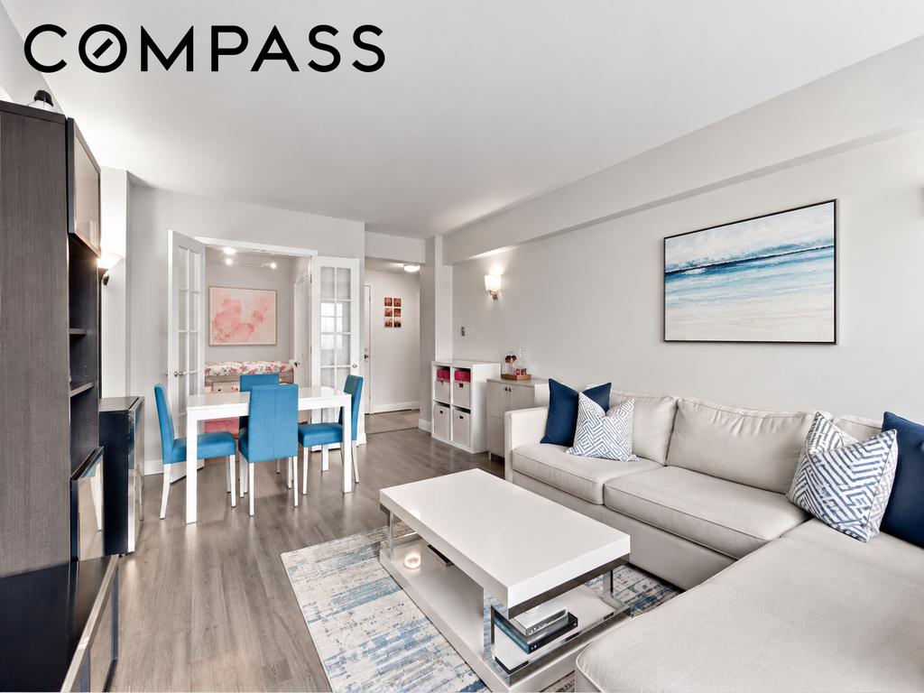 401 East 65th Street, Unit 13G photo 4