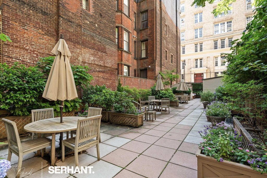 130 East 18th Street, Unit 8K photo 12