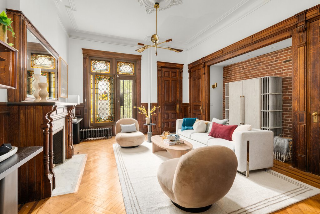 861 President Street – For Sale