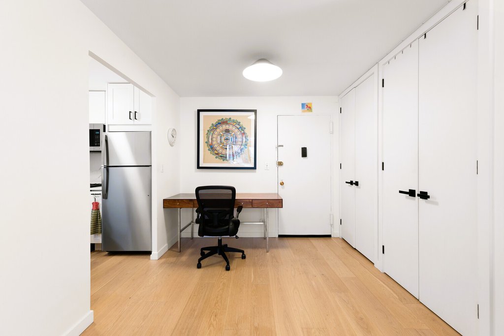 305 East 40th Street, Unit 6B photo 5