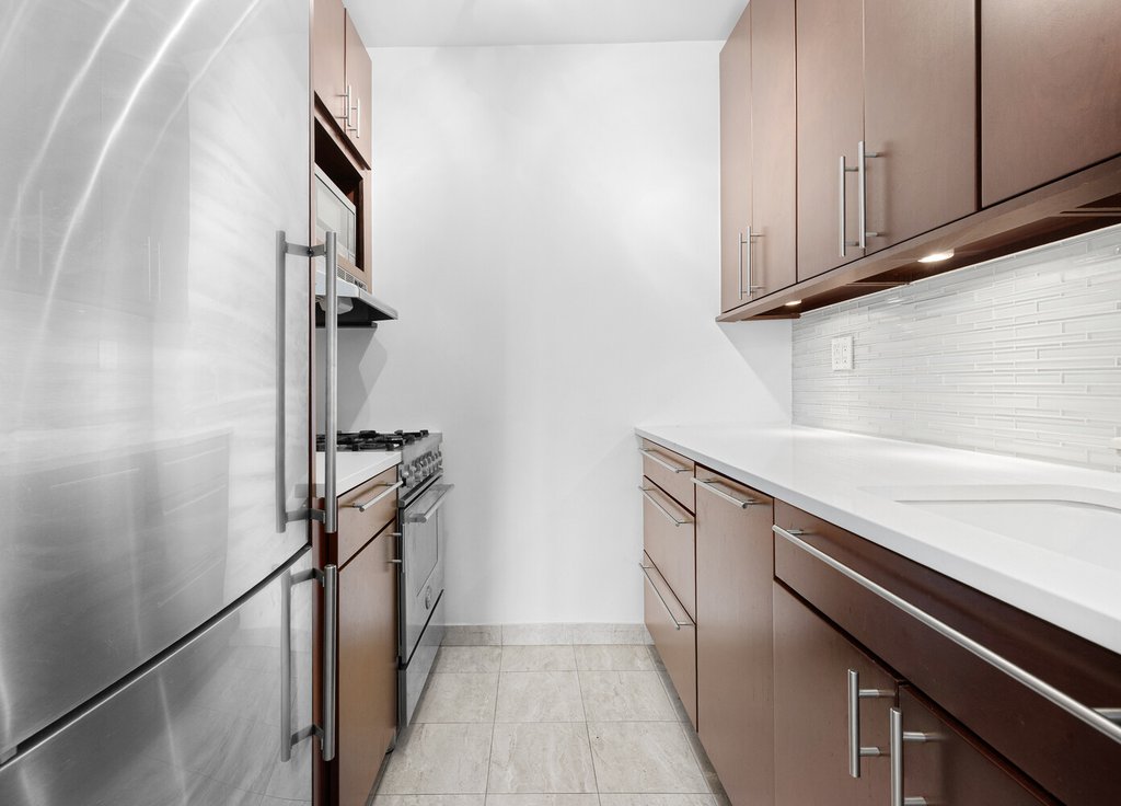 233 East 86th Street, Unit 15A photo 3