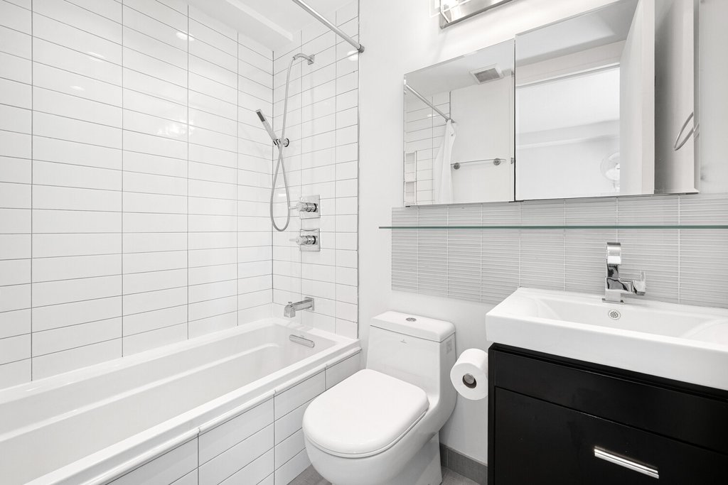 233 East 86th Street, Unit 15A photo 5