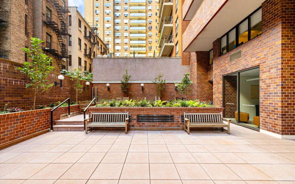 233 East 86th Street, Unit 15A photo 10