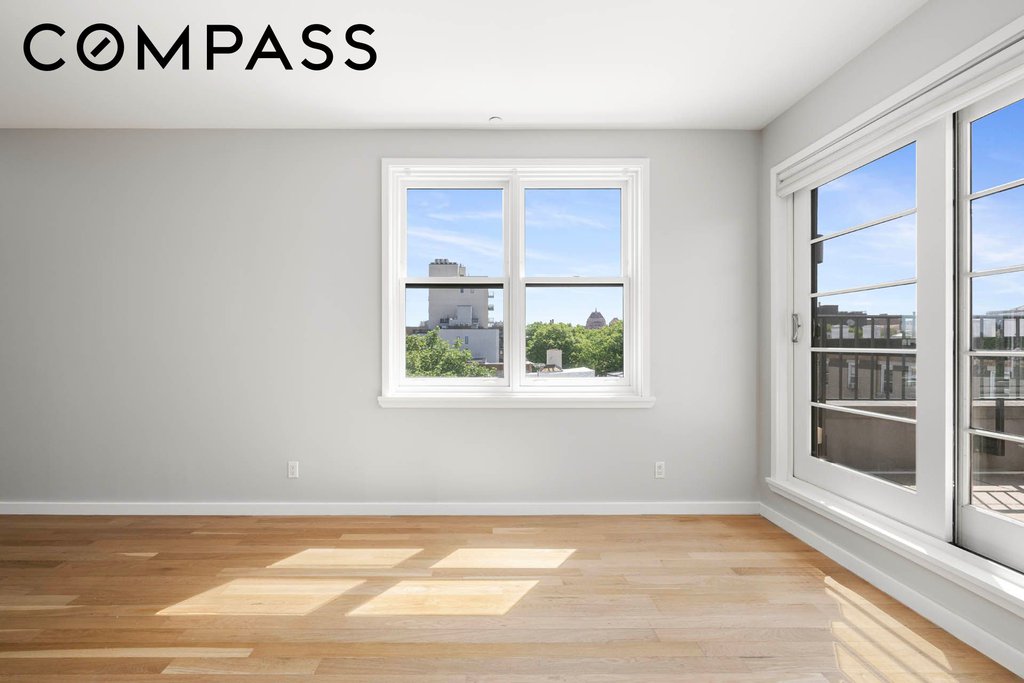 195 Hawthorne Street, Unit 5E photo 10