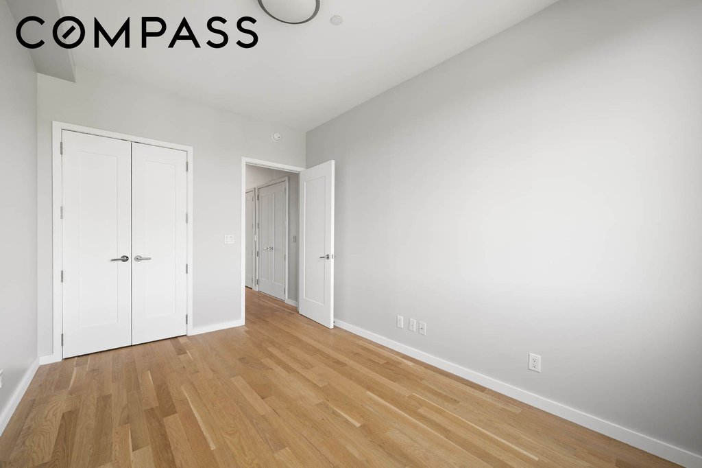 195 Hawthorne Street, Unit 5E photo 14