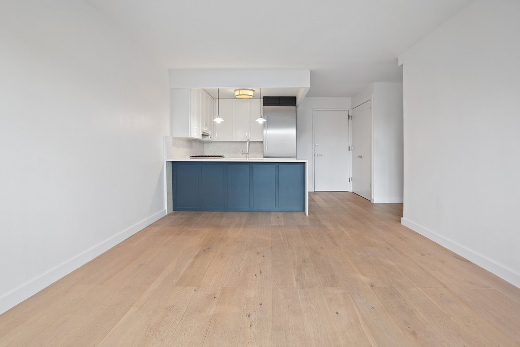 1325 Fifth Avenue, Unit 6E photo 6