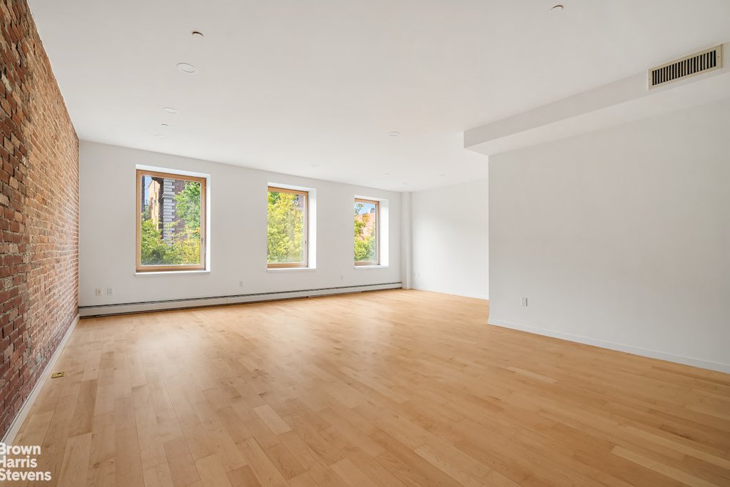 223 West 135th Street, Unit 3 photo 2