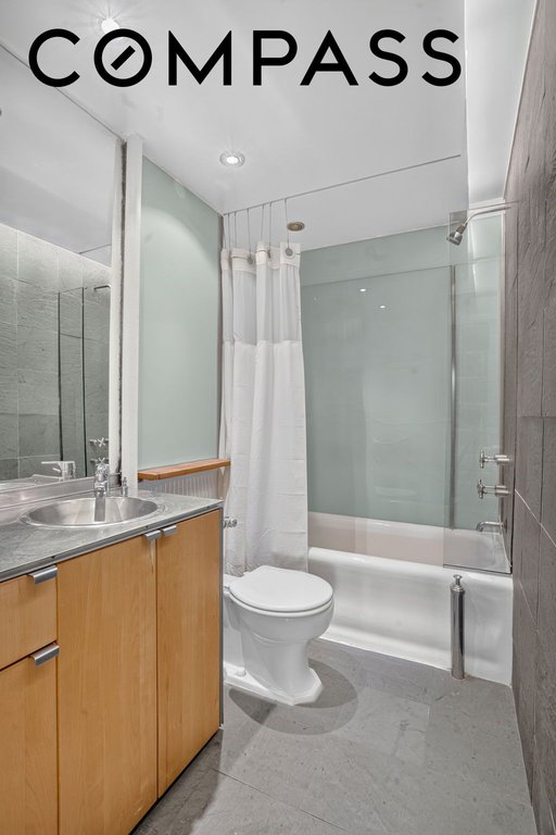 140 East 40th Street, Unit 2D photo 6