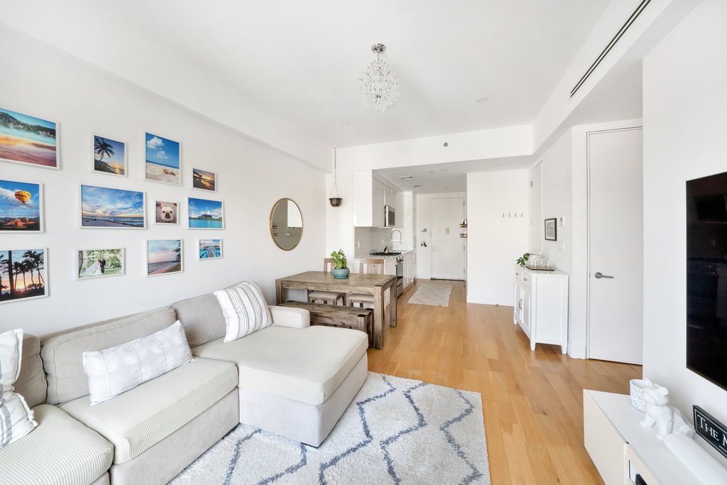 21 Powers Street, Unit PHC photo 5