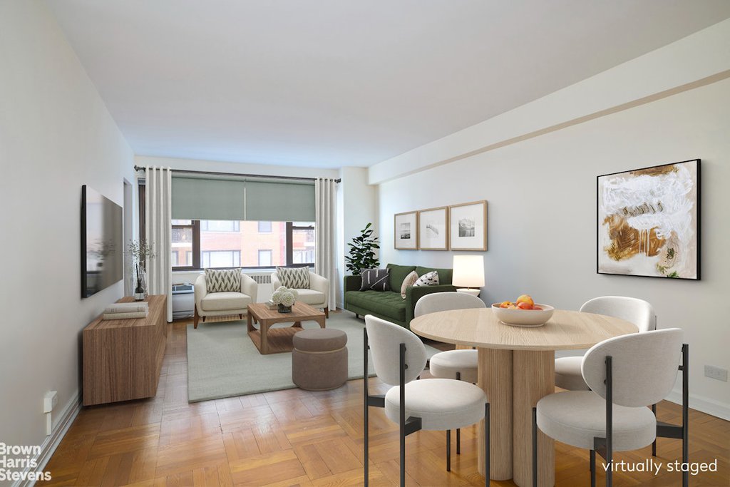 50 Sutton Place South, Unit 3K photo 4