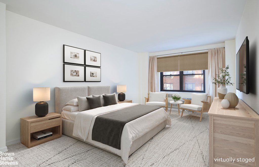 50 Sutton Place South, Unit 3K photo 5