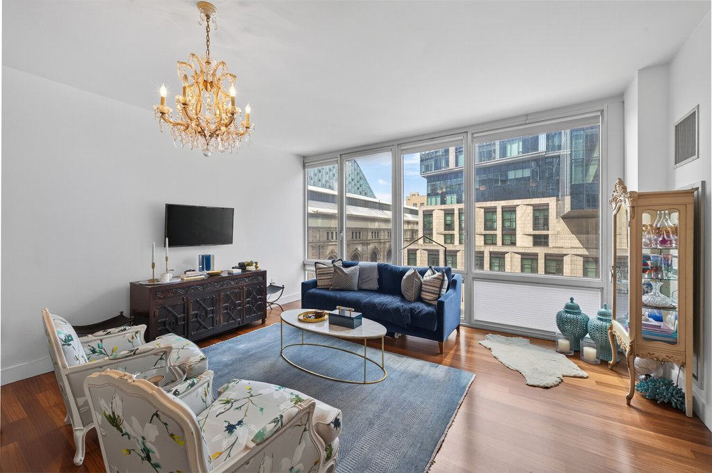 10 West End Avenue, Unit 6F photo 3