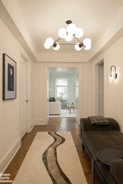 530 Park Avenue, Unit 14H photo 7