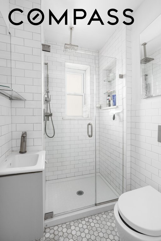 407 Keap Street, Unit 12 photo 5