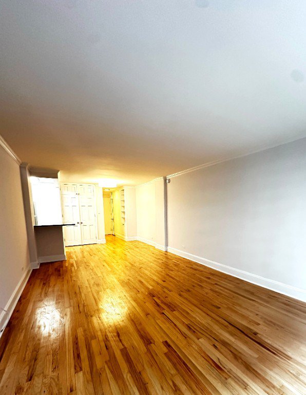 442 West 57th Street, Unit 4G photo 6