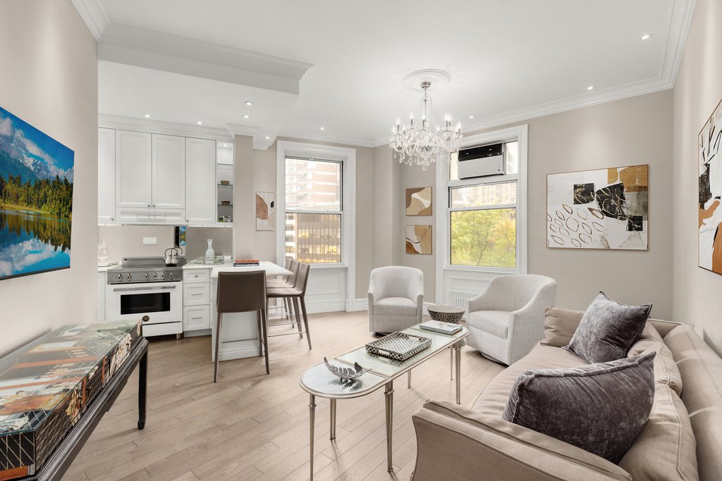 140 West 69th Street, Unit 52