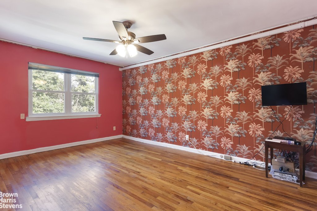 1263 East 222nd Street – For Sale photo 7