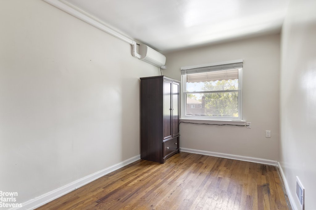 1263 East 222nd Street – For Sale photo 9