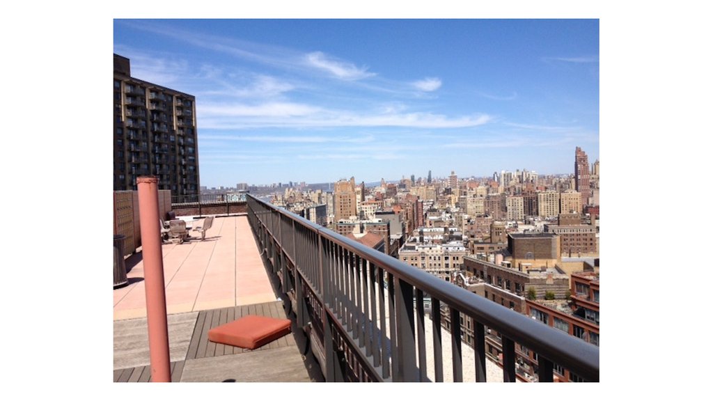 2025 Broadway, Unit 18B photo 8