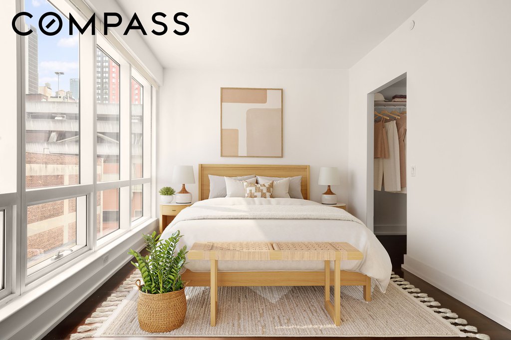 350 West 42nd Street, Unit 6I photo 2