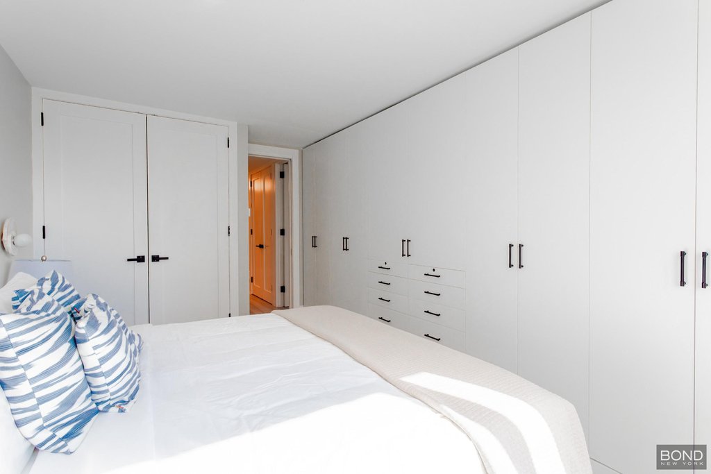 1 Irving Place, Unit PH22D photo 19