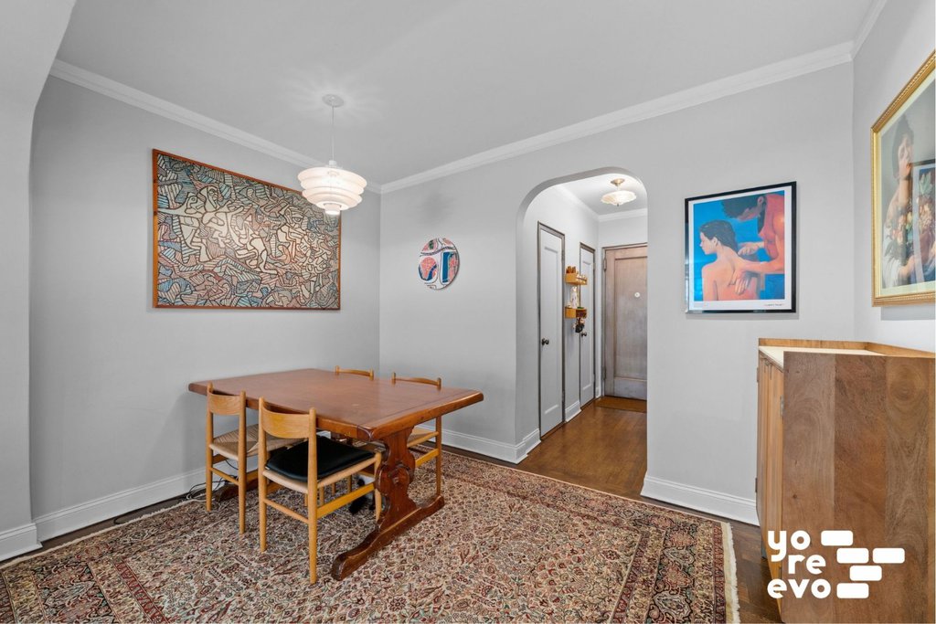 155 West 20th Street, Unit 4G photo 3