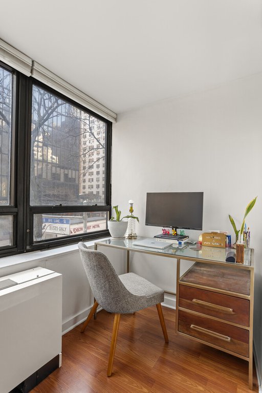 240 East 47th Street, Unit 2E photo 3