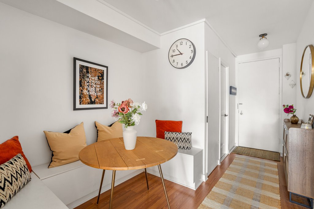 240 East 47th Street, Unit 2E photo 4