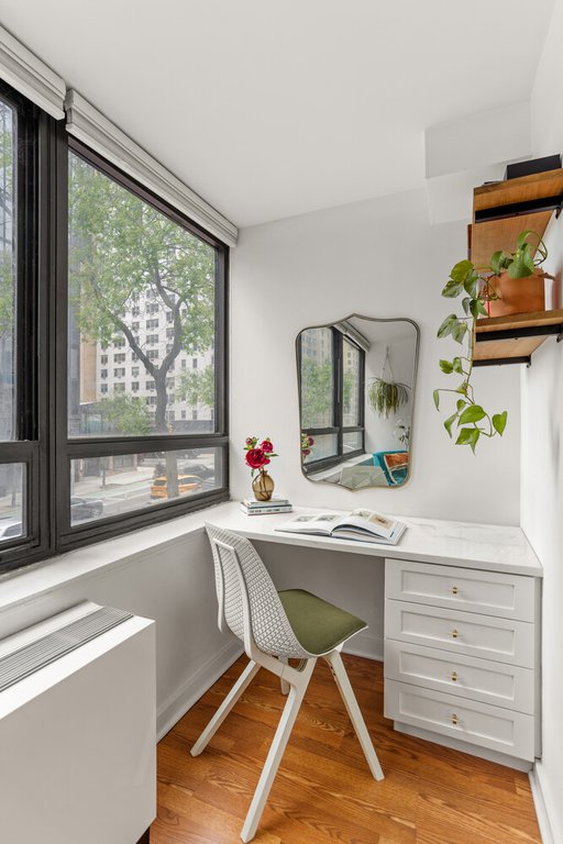 240 East 47th Street, Unit 2E photo 8
