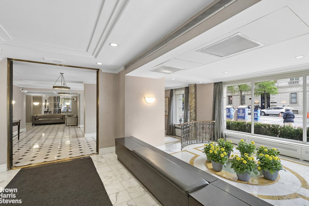 1050 Fifth Avenue, Unit 7C photo 10