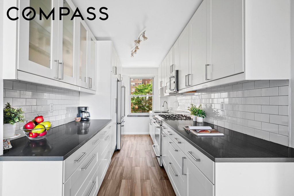 455 FDR Drive, Unit B405 photo 5