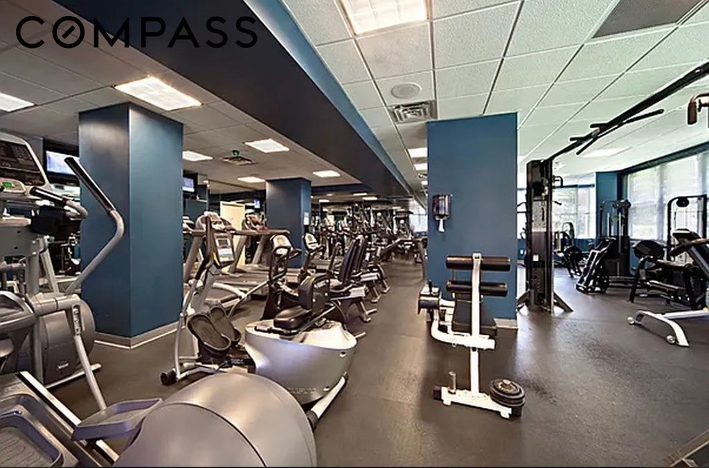 455 FDR Drive, Unit B405 photo 14