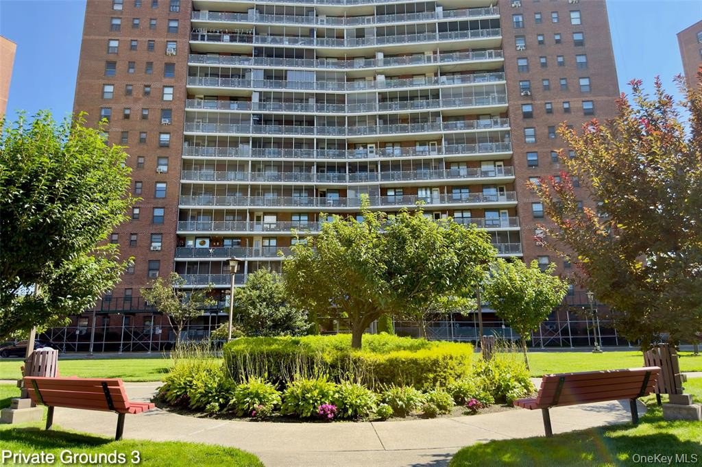 61-25 98th Street, Unit 7J photo 28