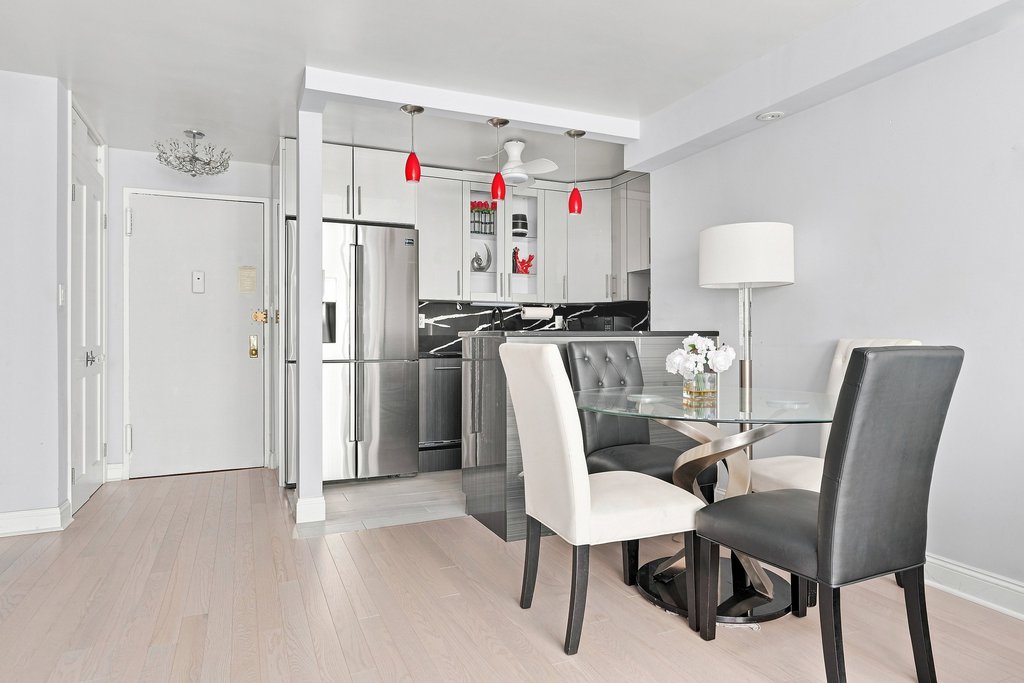 435 East 65th Street, Unit 4E photo 3