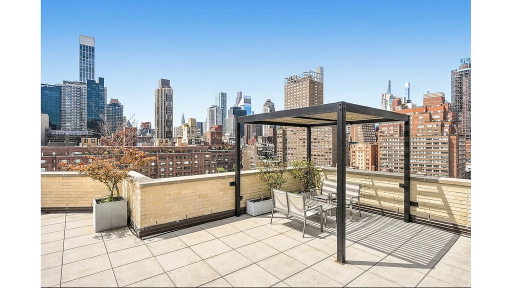 435 East 65th Street, Unit 4E photo 4