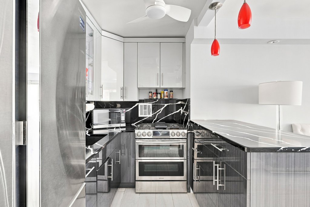 435 East 65th Street, Unit 4E photo 5