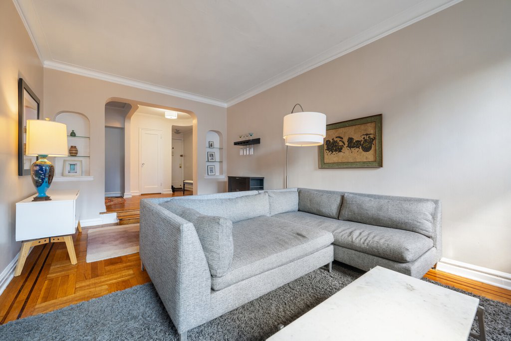 210 West 103rd Street, Unit 6B photo 2
