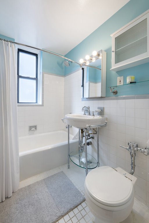 210 West 103rd Street, Unit 6B photo 8