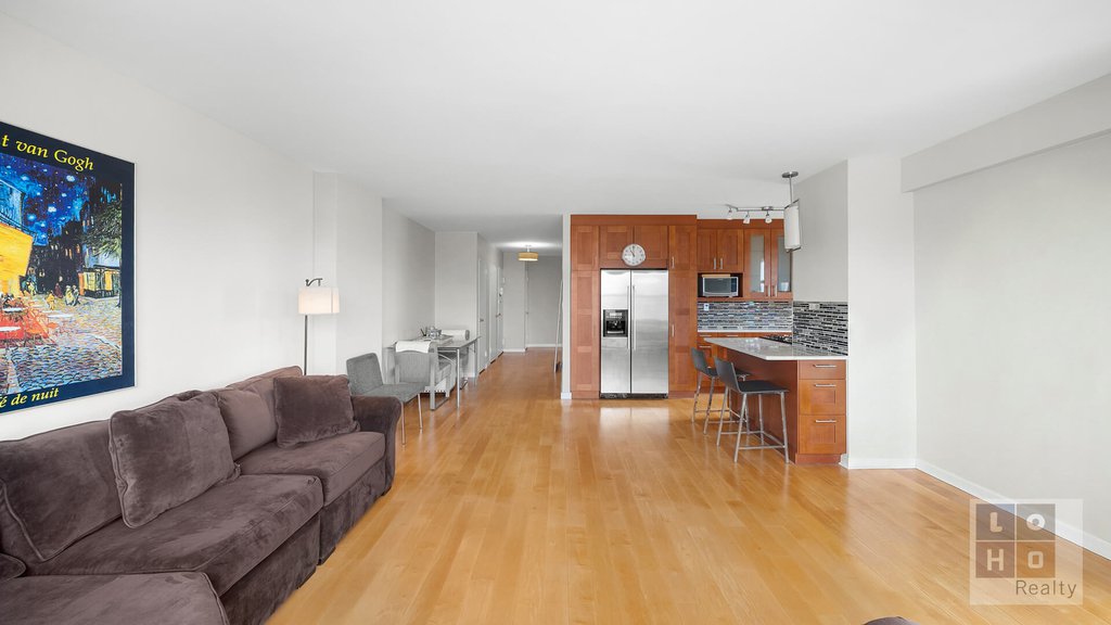 577 Grand Street, Unit F1607 photo 6