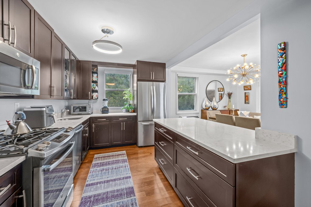 2575 Palisade Avenue, Unit 7A photo 5