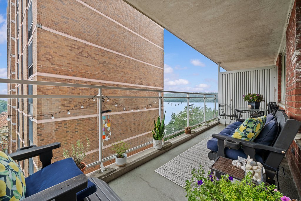 2575 Palisade Avenue, Unit 7A photo 22
