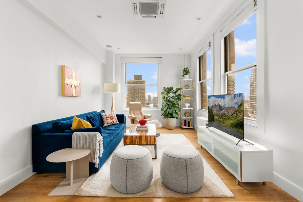 425 Park Avenue South, Unit 20D